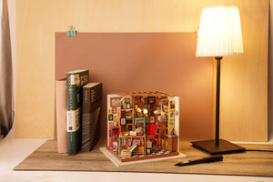 DG102 Sam's Study Rolife Library DIY Miniature Dollhouse