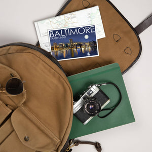 PREMIUM POSTCARDS Baltimore, Maryland, Skyline at Night